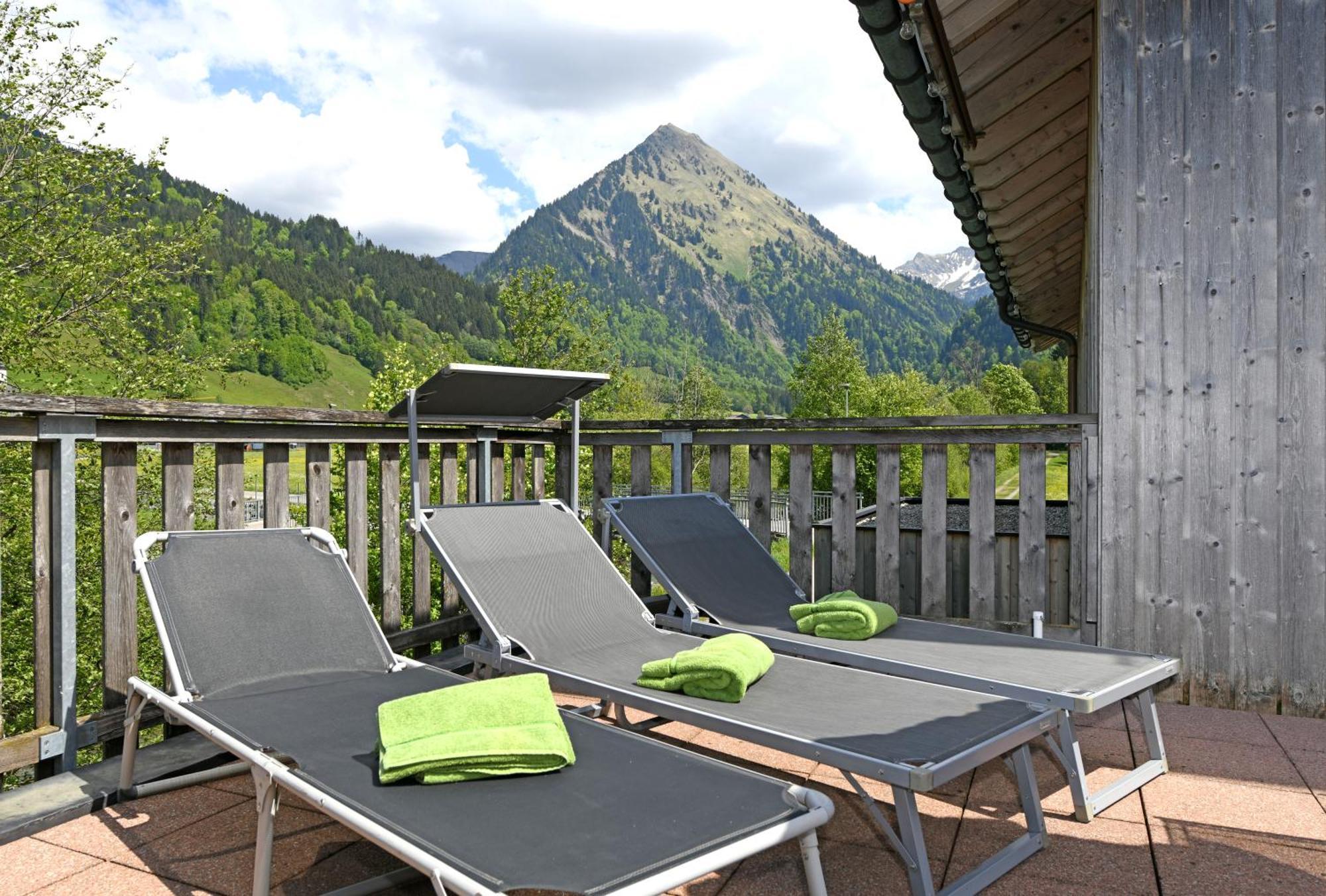 Ferienwohnungen Schantl Schoppernau Esterno foto